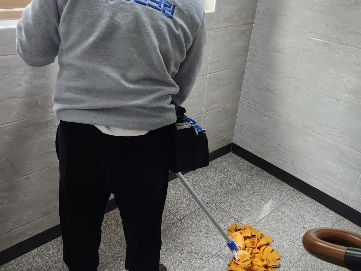 담양군 가사문학면 빌라 복도·대기 동선 야간 위생청소 사례 - 행진크린